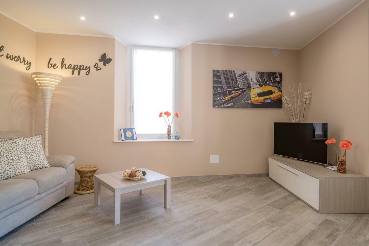 Casa Dei Platani Wi-Fi Parking Free Apartment San Siro  Ngoại thất bức ảnh